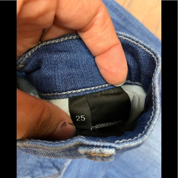 J Brand distressed denim jeans - Picture 7 of 9